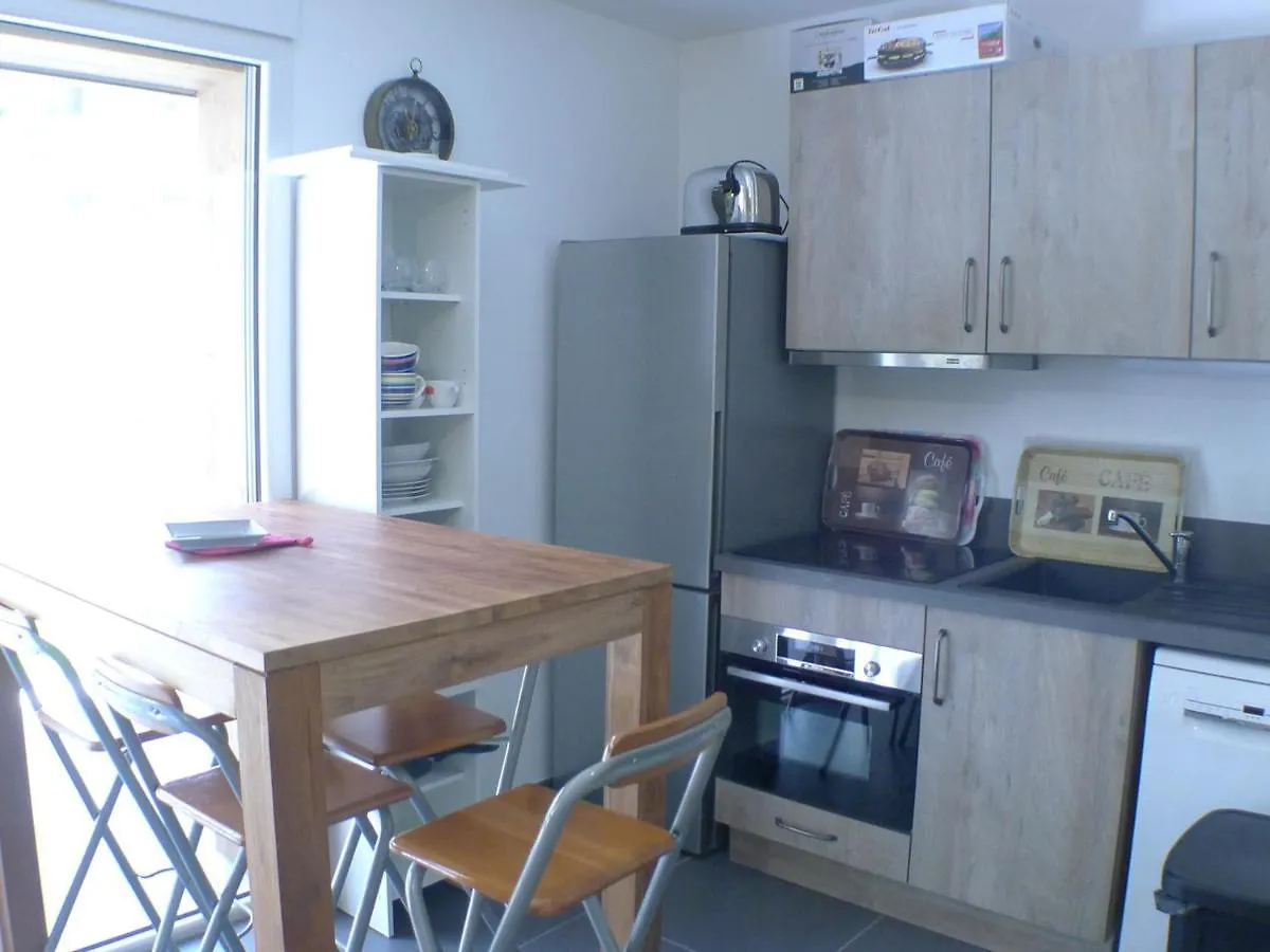 Appartement Neuf 2 Pieces Avec Terrasse Et Parking - Residence De Standing Entre Samoens Et Morillon - Fr-1-629-128 contacts