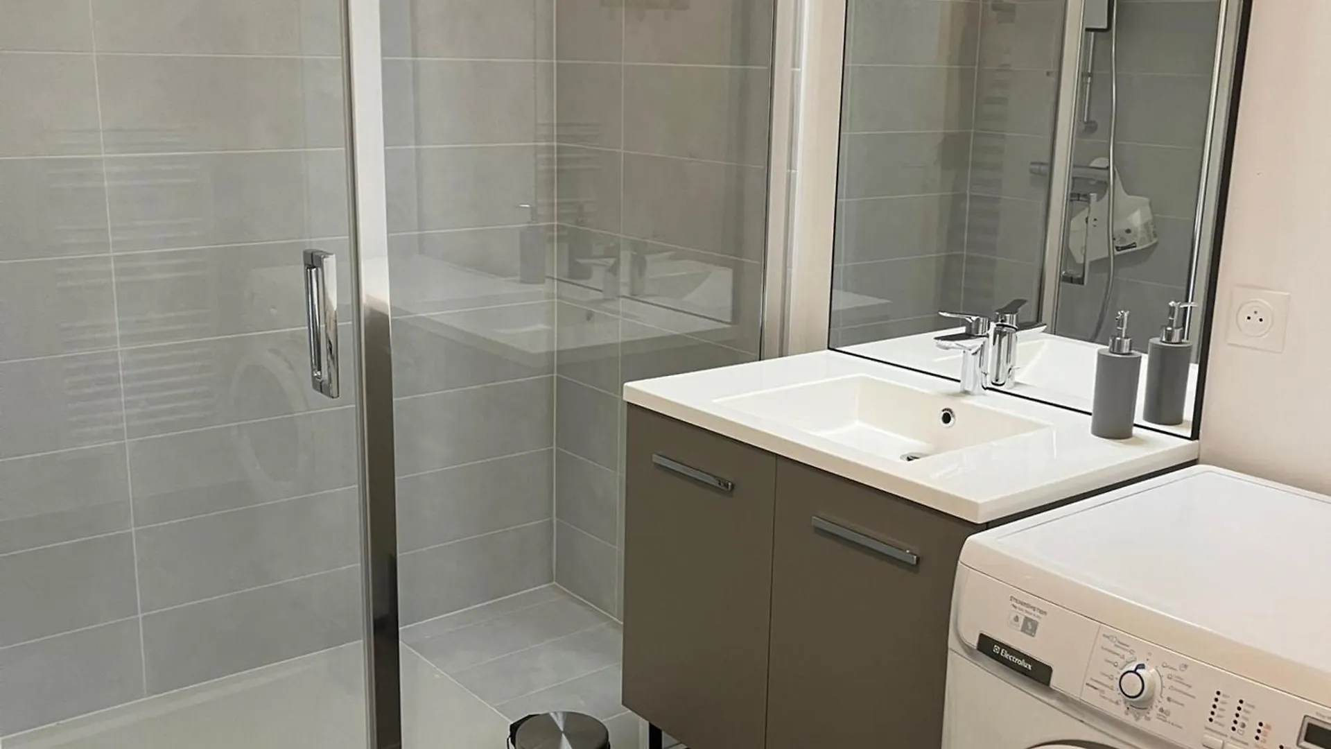 Apartment Appartement Neuf 2 Pieces Avec Terrasse Et Parking - Residence De Standing Entre Samoens Et Morillon - Fr-1-629-128